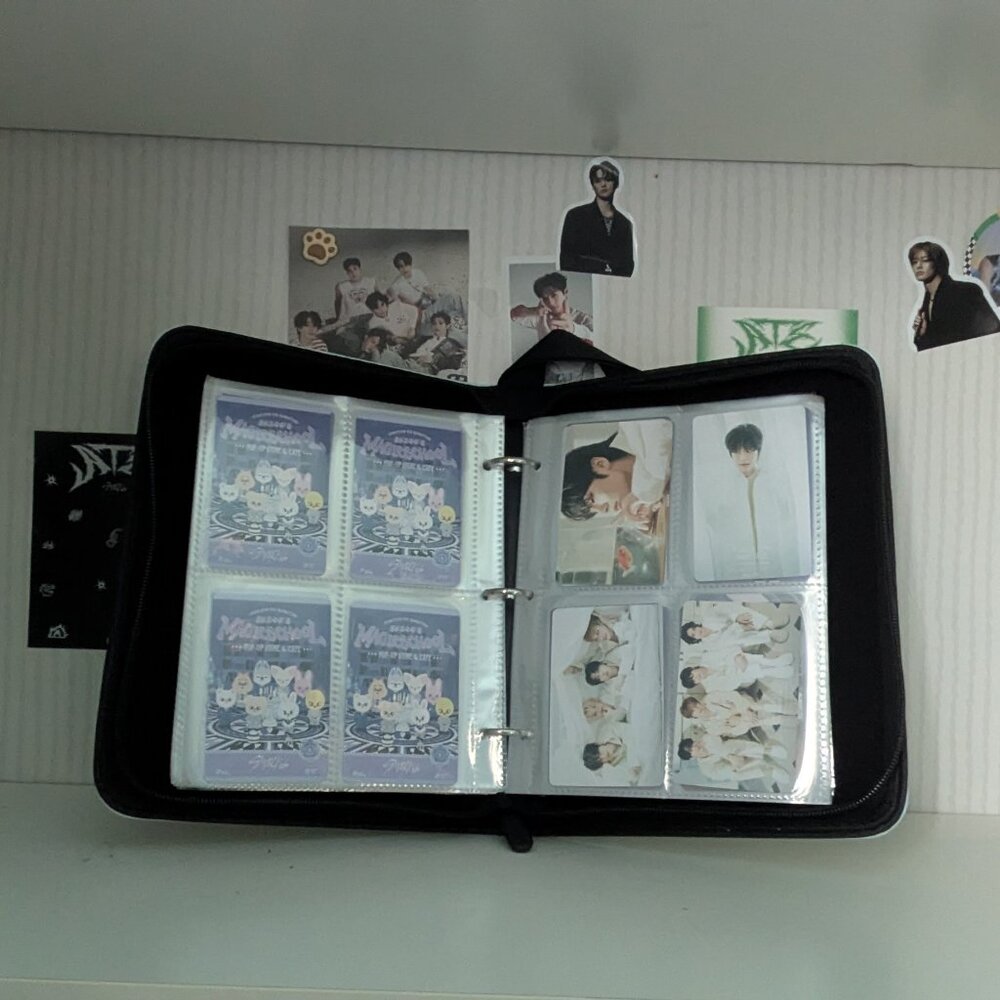Straykids Photocard Holder + 400 Photocards